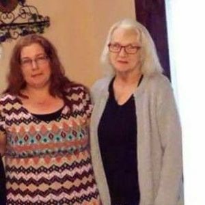 Meet your Posher, Deborah